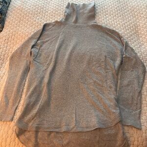 Lucious Gray Chelsea Sweater, L, wonderfully iight